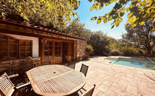 Maison à vendre    9 pièces •  Joyeuse