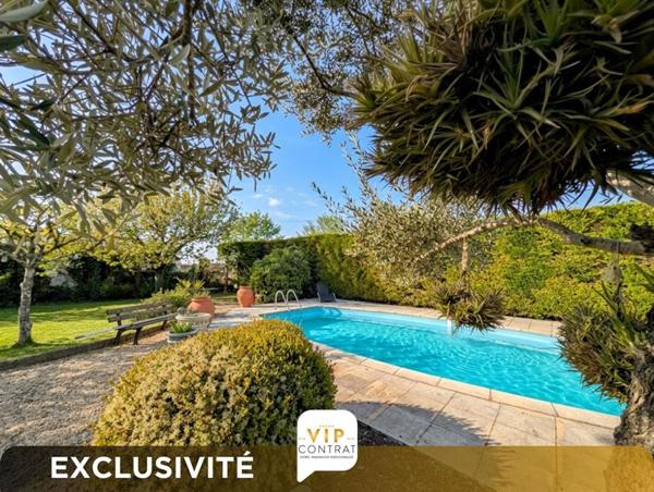 Maison Chateaubernard 5 pièce(s) 160 m2 EXCULSIVITE VIP