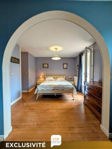 Maison Chateaubernard 5 pièce(s) 160 m2 EXCULSIVITE VIP