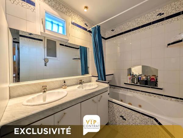 Maison Chateaubernard 5 pièce(s) 160 m2 EXCULSIVITE VIP