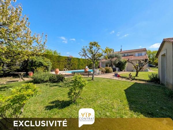 Maison Chateaubernard 5 pièce(s) 160 m2 EXCULSIVITE VIP