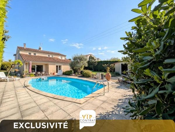 Maison Chateaubernard 5 pièce(s) 160 m2 EXCULSIVITE VIP