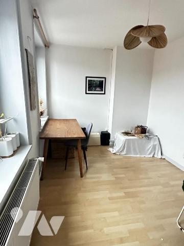 VIEUX LILLE - T3  56 M² - DERNIER ETAGE