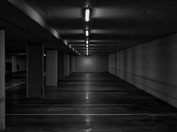 Parking / box Le Mans Chasse Royale