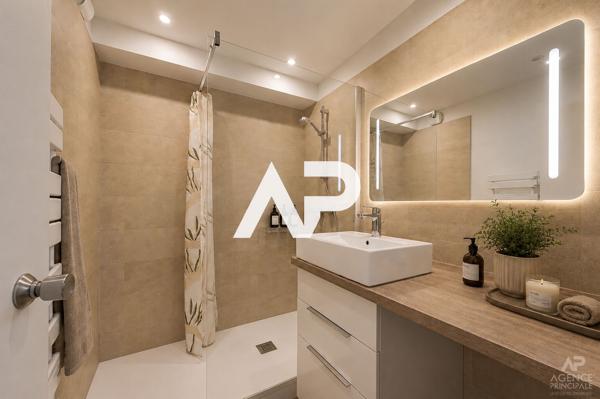 Appartement Rueil Malmaison 3 pièce(s) 68.28 m2 425 000 € **  - Référence  19911