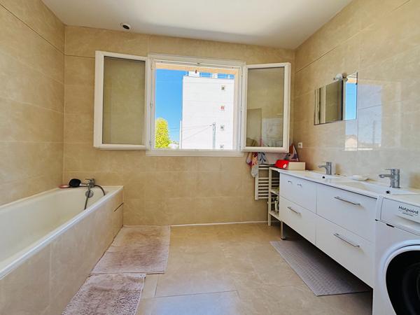 Maison 5 pièces 122 m2