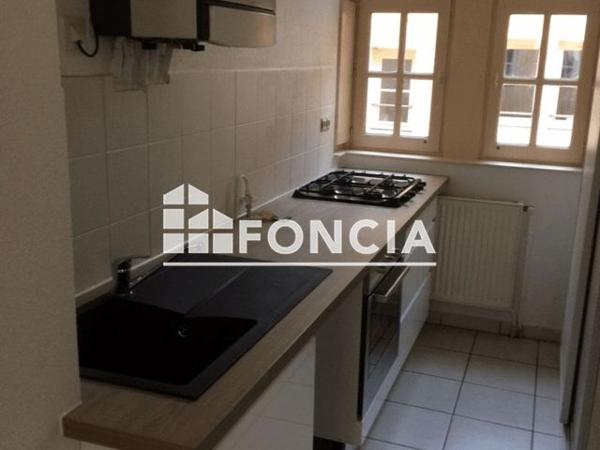 Location Appartement 4 pièces 74.4 m² - 58 RUE MARCHANDE Vienne 38200