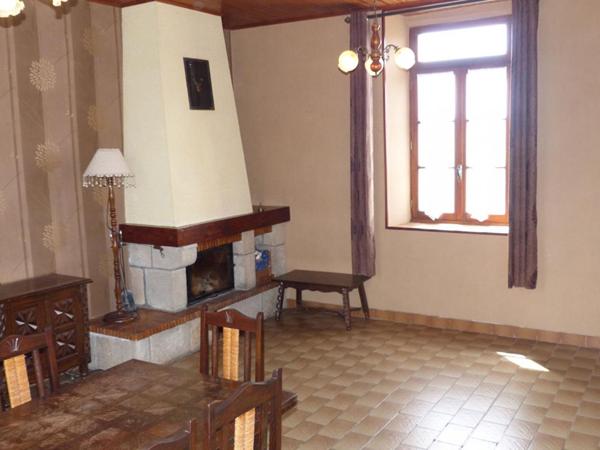 Superbe Maison en pierre à Saint-Julien-Chapteuil