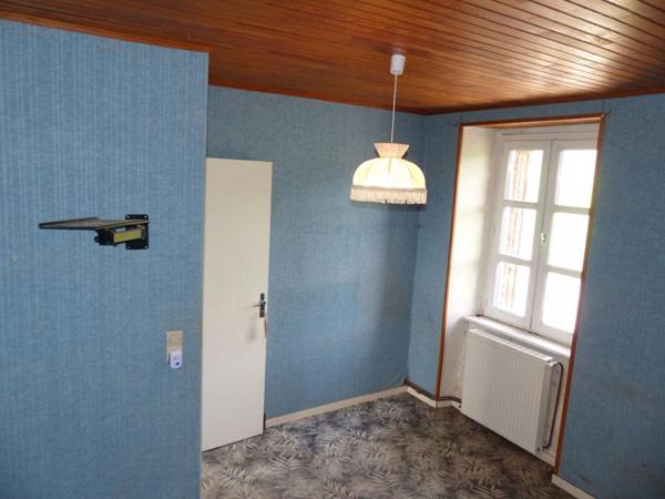 Superbe Maison en pierre à Saint-Julien-Chapteuil