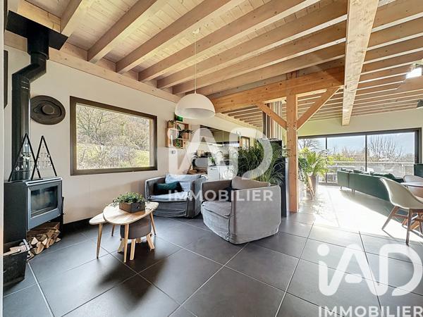 Maison à vendre 6 pièces 208 m² Doussard