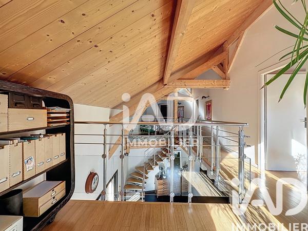 Maison à vendre 6 pièces 208 m² Doussard