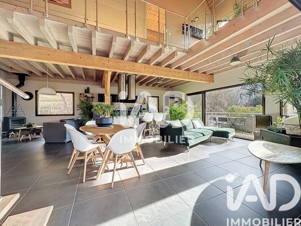 Maison à vendre 6 pièces 208 m² Doussard