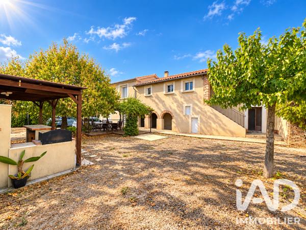 Maison à vendre 5 pièces 140 m² Saint-Julien-les-Rosiers