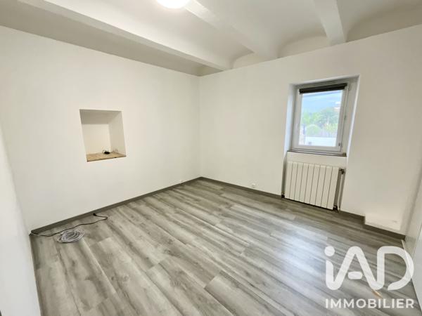 Maison à vendre 5 pièces 140 m² Saint-Julien-les-Rosiers