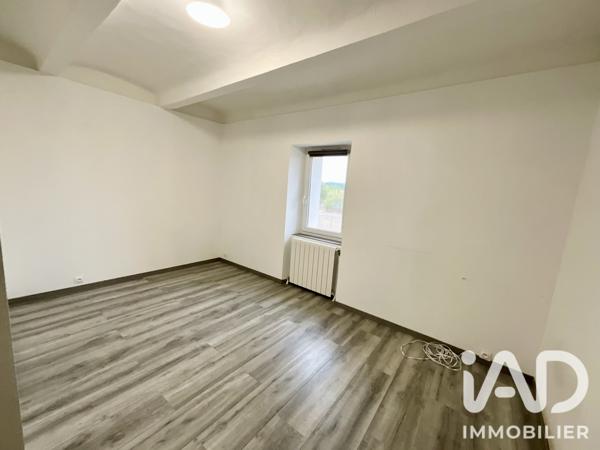 Maison à vendre 5 pièces 140 m² Saint-Julien-les-Rosiers