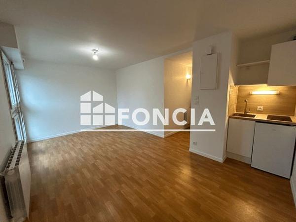 Location Studio 22.7 m² - 8 ALLEE DU PARC DE KERIZEL Vannes 56000