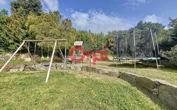 Maison à vendre    5 pièces •  Le Plan-de-la-Tour