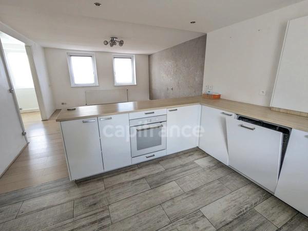 💎 Duplex T5 de 110 m² avec revenu locatif sécurisé – Blanc Four, Roncq