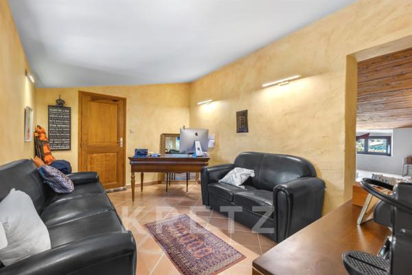 Exclusivité Pierrevert aux portes du Luberon, à 5min du golf.