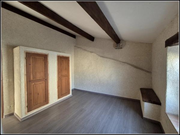 Exclusivité Optimhome, maison en pierre avec jardin, LA ROMIEU 32480