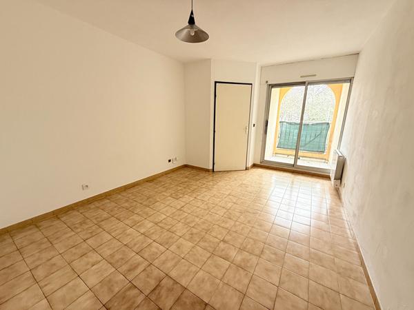 Studio Nimes de 22,58m2