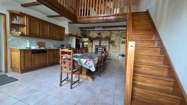 Maison à vendre à Champsevraine en Haute-Marne (52500), ref :