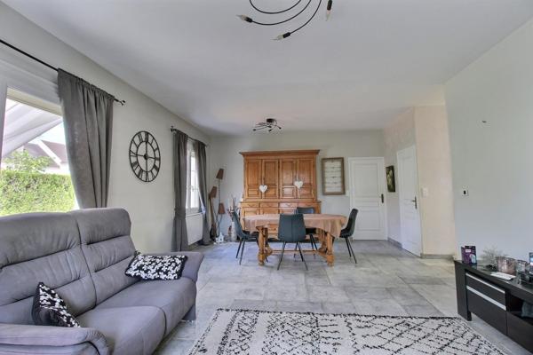 Maison 6 pièces 108m² à vendre Angerville 91670 240000€ - Micro.immo Maison 5 chambres