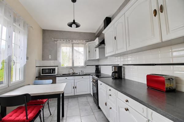 Maison 6 pièces 108m² à vendre Angerville 91670 240000€ - Micro.immo Maison 5 chambres