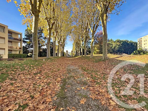 Appartement F4 à vendre  4 pièces - 98,61 m2 GRADIGNAN - 33