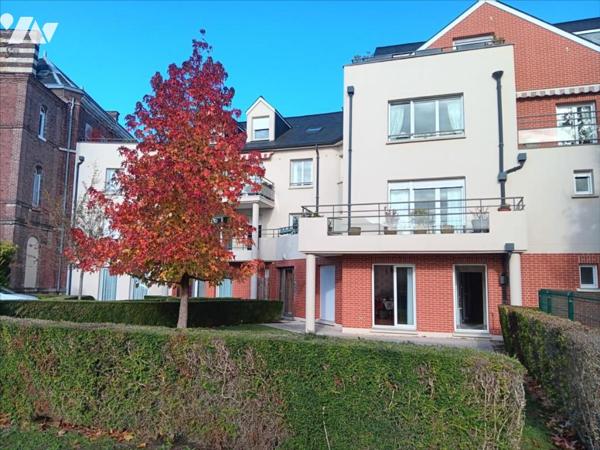 CENTRE VILLE APPARTEMENT F3 AVEC JARDIN PRIVATIF