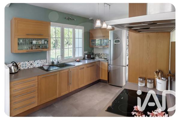 Maison à vendre 8 pièces 225 m² Orgeval