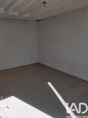 Location maison 3 pièces 90 m² Thoiré-sur-Dinan