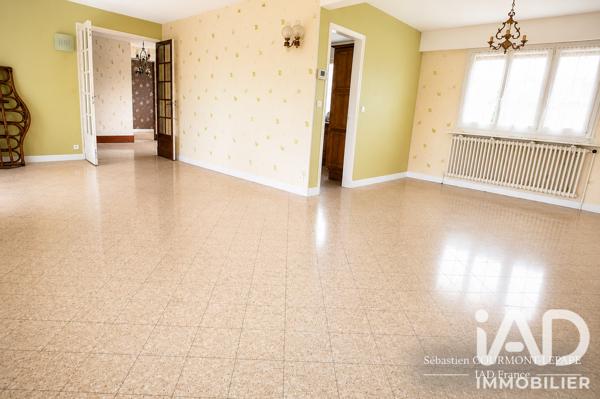 Maison à vendre 9 pièces 169 m² Lachapelle-Saint-Pierre