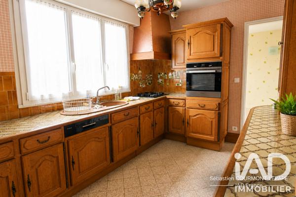Maison à vendre 9 pièces 169 m² Lachapelle-Saint-Pierre