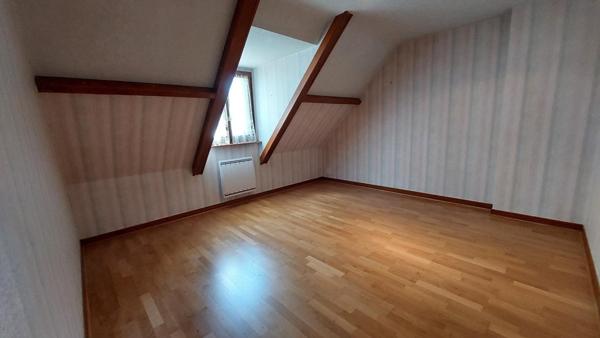 Proche Loire et bourg - Au calme - Beaux volumes