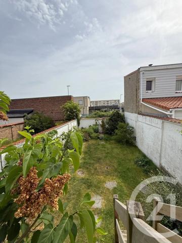 Maison à vendre  8 pièces - 120 m 2   MALO LES BAINS  - 59