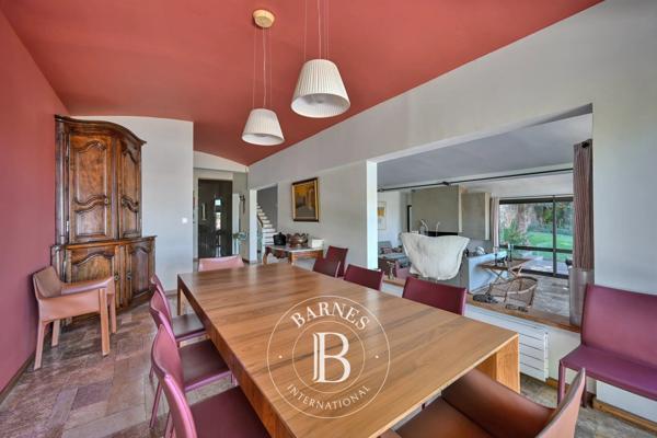Nîmes, Maison 3 Chambres -  245 m² à vendre