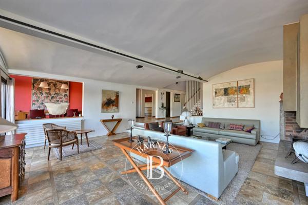 Nîmes, Maison 3 Chambres -  245 m² à vendre