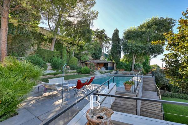 Nîmes, Maison 3 Chambres -  245 m² à vendre