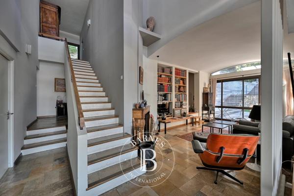 Nîmes, Maison 3 Chambres -  245 m² à vendre