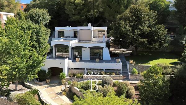 Nîmes, Maison 3 Chambres -  245 m² à vendre