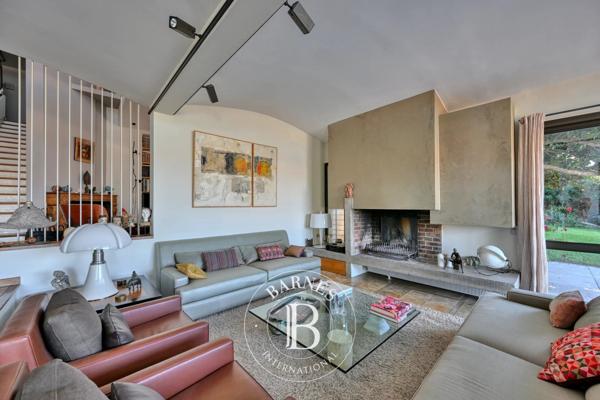 Nîmes, Maison 3 Chambres -  245 m² à vendre