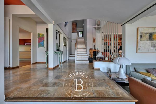 Nîmes, Maison 3 Chambres -  245 m² à vendre