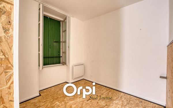 Immeuble à vendre    4 pièces •  Privas