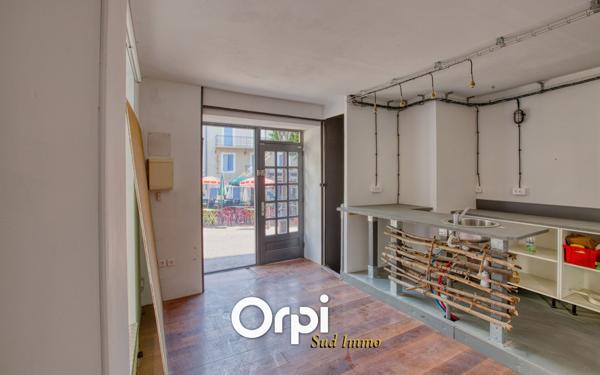 Immeuble à vendre    4 pièces •  Privas