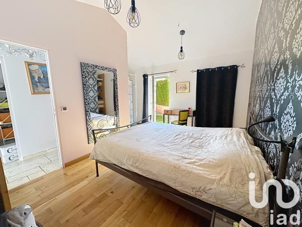 Maison à vendre 5 pièces 161 m² Roquefort-la-Bédoule