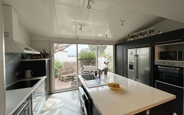 Maison à vendre    5 pièces •  Balaruc-les-Bains