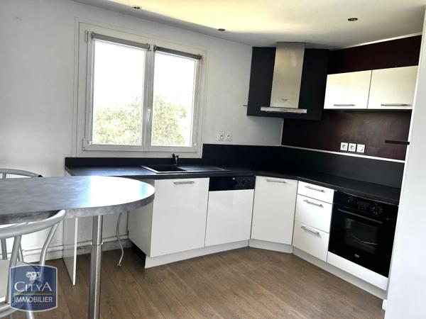 Appartement à louer 3 pièces 62.23m² Saint-Brieuc (22000)