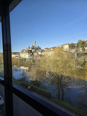 Immeuble mixte de 270 m²