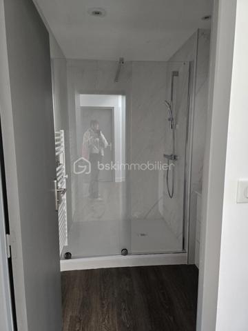 Immeuble mixte de 270 m²